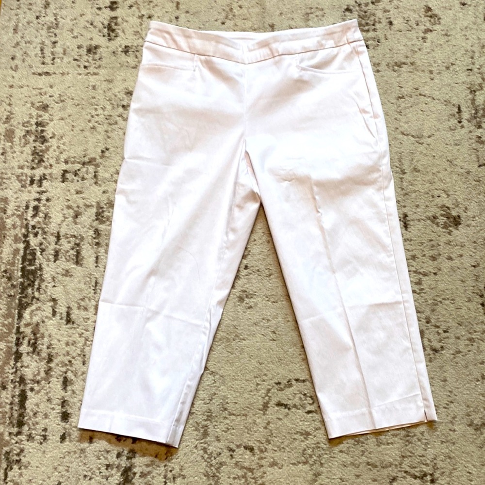 White capris